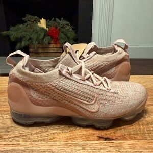 Nike Air Vapormax 2021 Flyknit - Women’s Size 5.5 - (DJ9975-600)